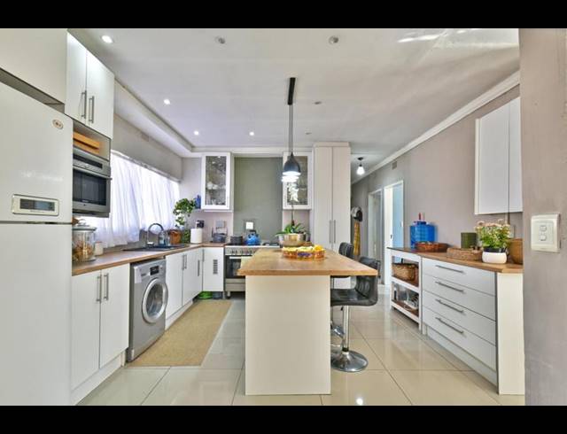 4 BEDROOM HOUSE FOR SALE IN MONDEOR